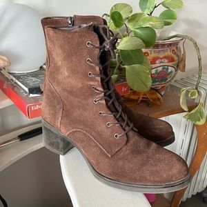 1990s-VIBES SUEDE WITCHY LACE UP BOOT